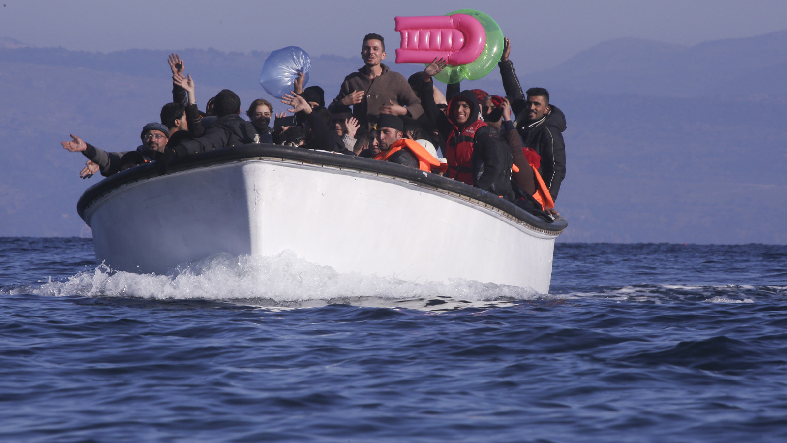 Voici les histoires des victimes! `` Mytilene Tragedy '' a été décrit pour la première fois