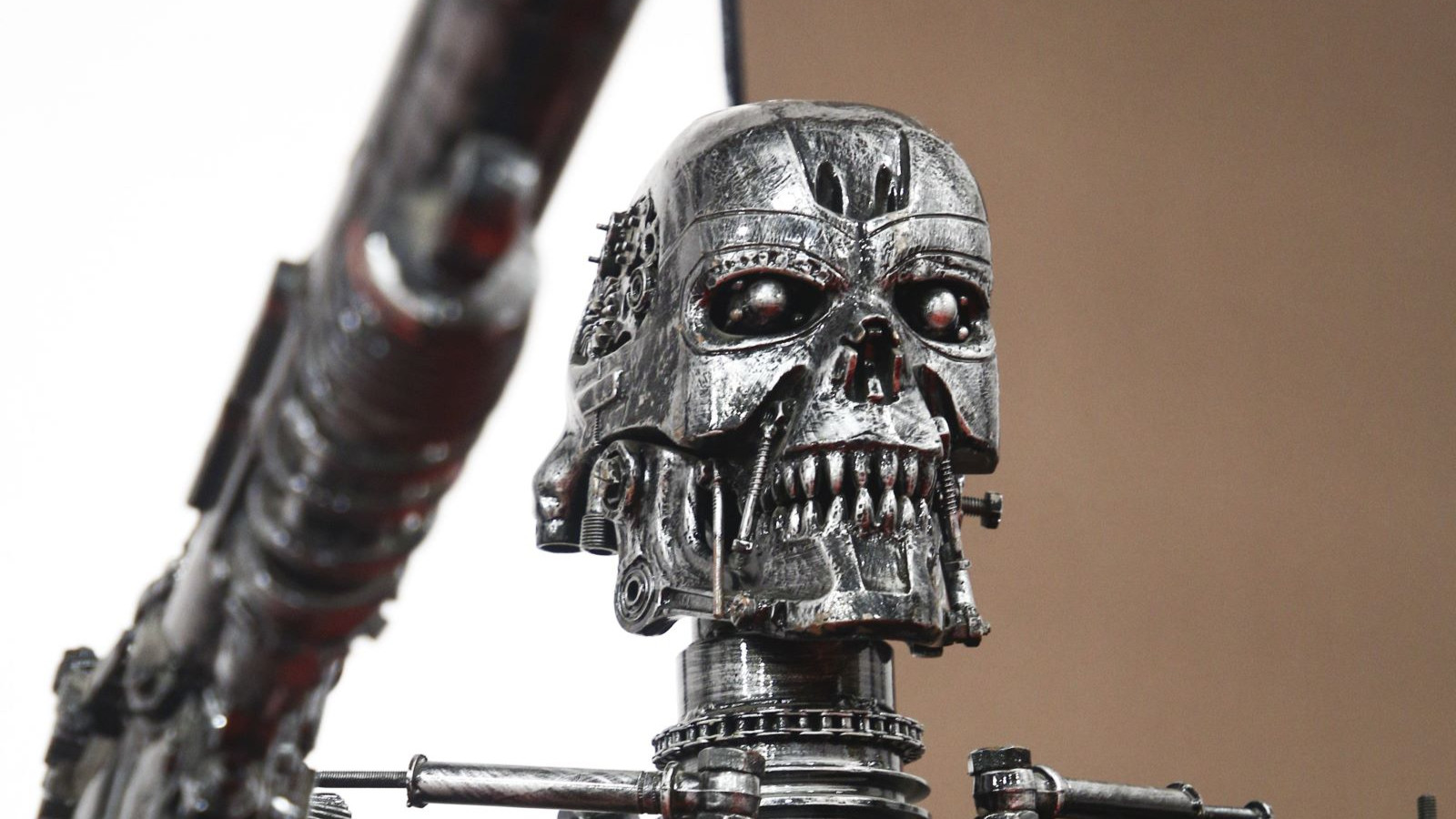 3e Guerre mondiale Iary du célèbre stratège: Terminators sont à la porte