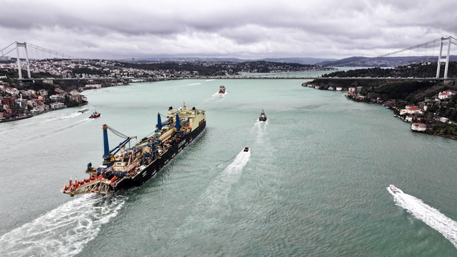 Environ 41 000 navires ont traversé le détroit turc en 6 mois