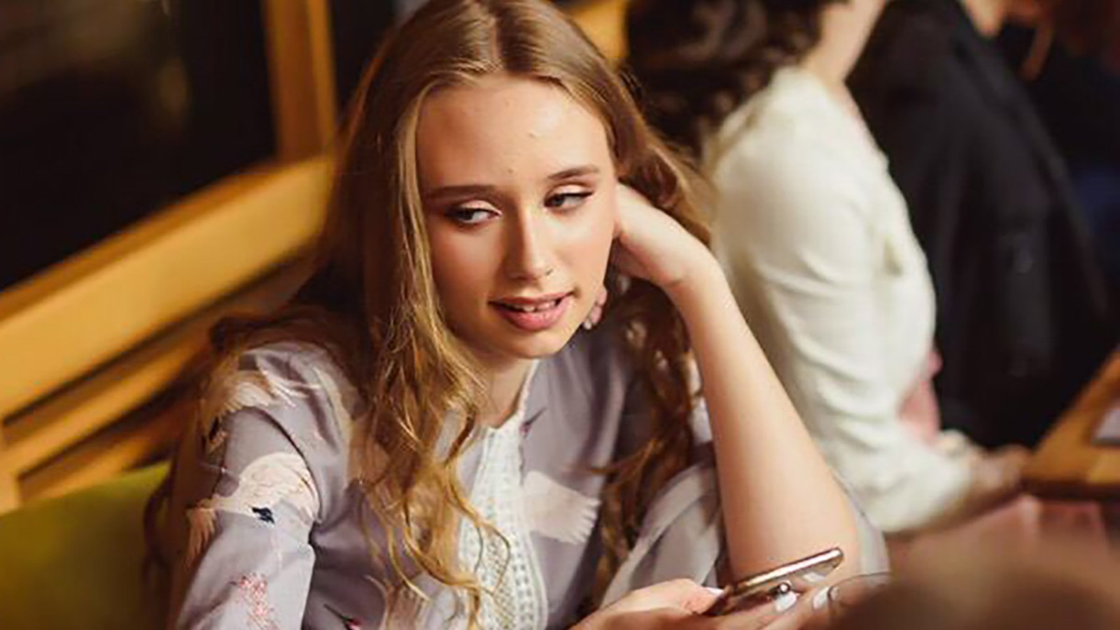 La «fille secrète» de Poutine a parlé de Paris: il a ruiné ma vie, je suis avec l'Ukraine