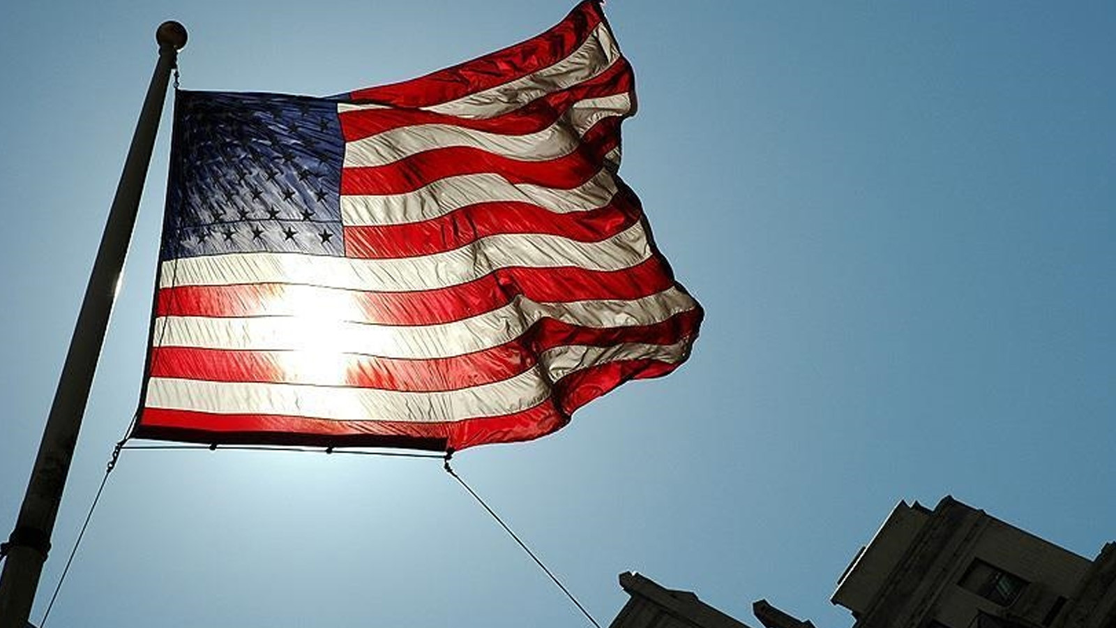 L'énorme nuage de poussière paralysée de la vie! Réduction de l'électricité, les vols ont été retardés