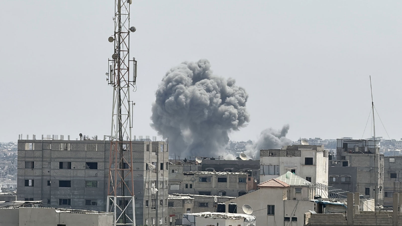 Les pertes de vies en vieillie dans les attaques d'Israël contre Gaza sont passées à 61 mille 827