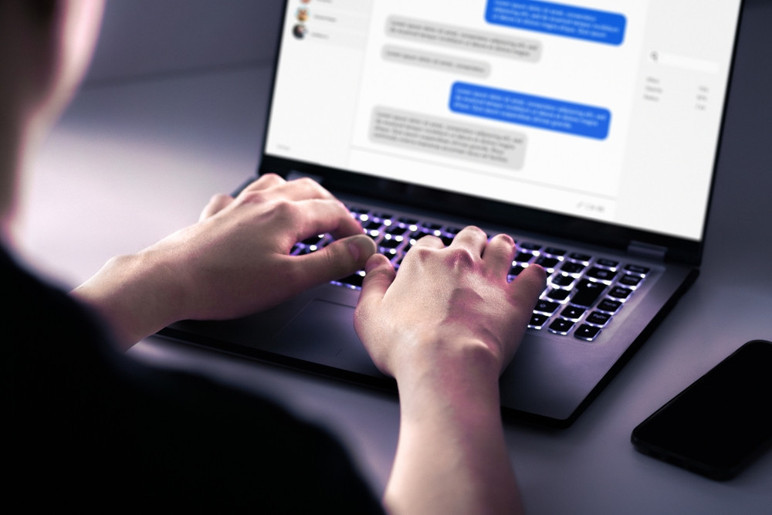 Bourse pour les étudiants, les escrocs sont au travail! - Image: 2