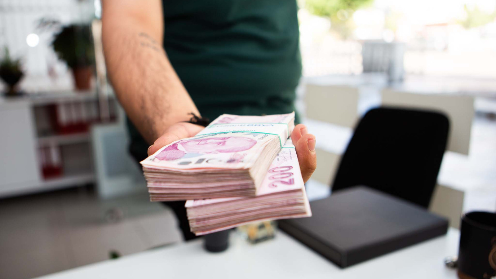 Dans la Gazette officielle