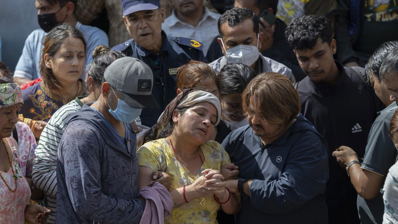 Protestations sur les réseaux sociaux! La perte de vies augmente au Népal