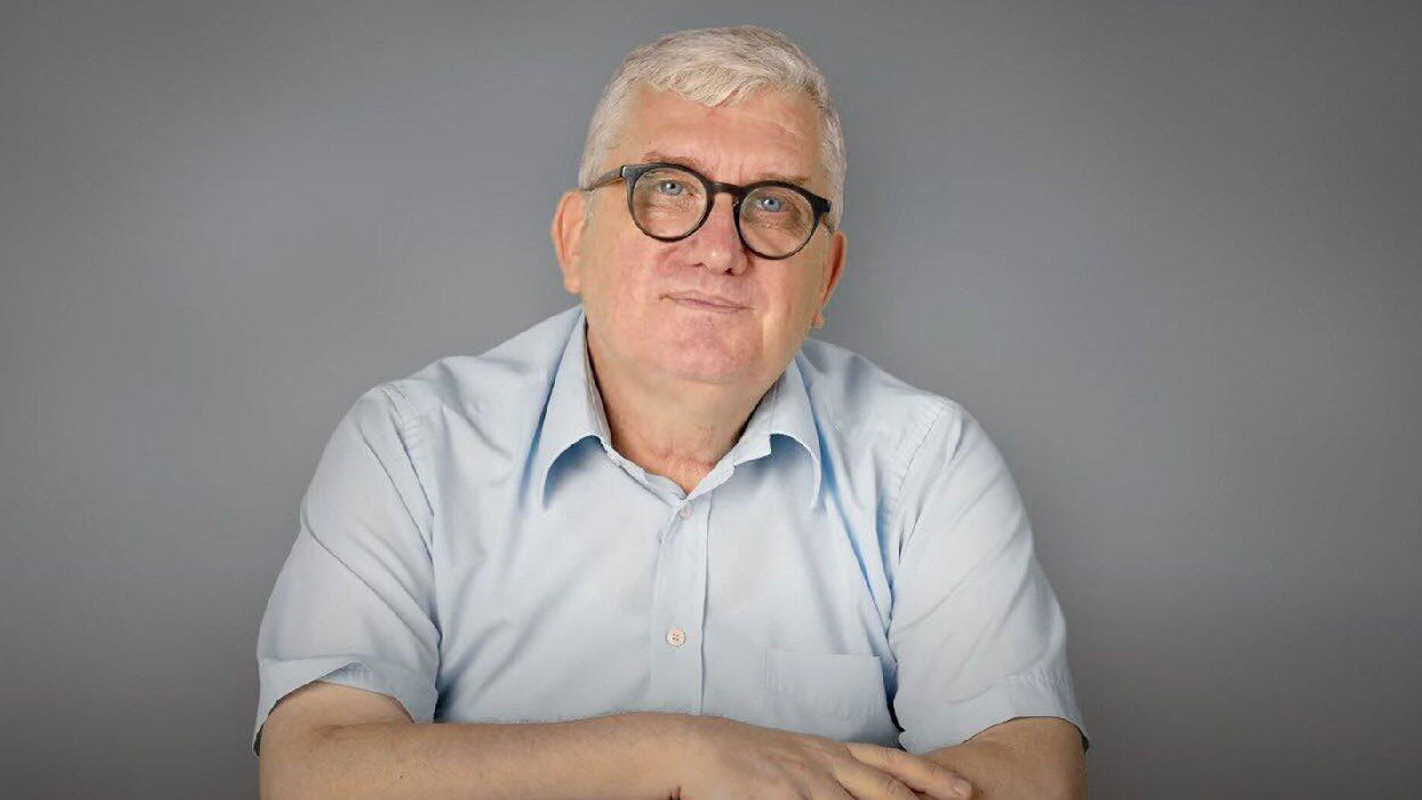 L'exemple de scientifique sera comme ça! Il a passé son accumulation pour les défauts