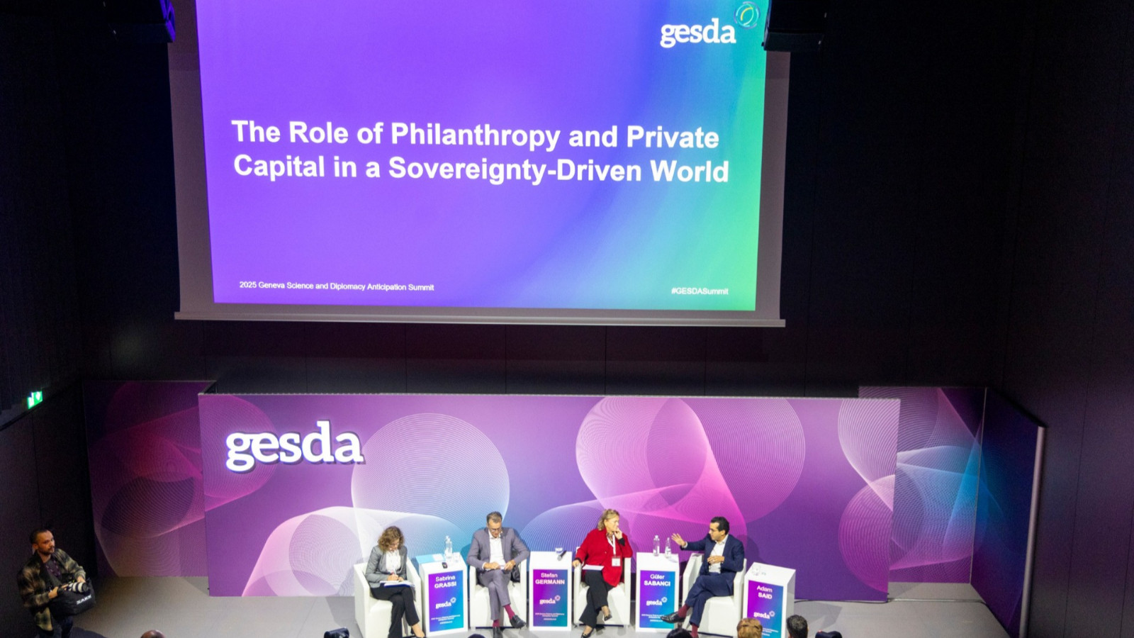 La science et la diplomatie se sont réunies au Sommet Gesda à Genève