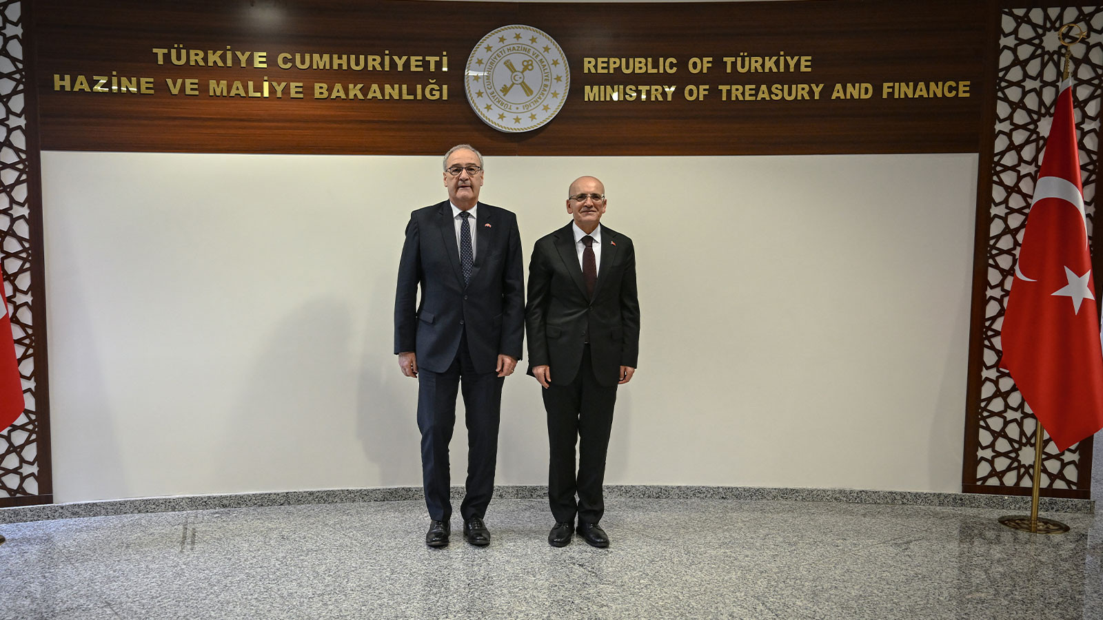 Le ministre Şimşek a rencontré le vice-président de la Confédération suisse, Parmelin
