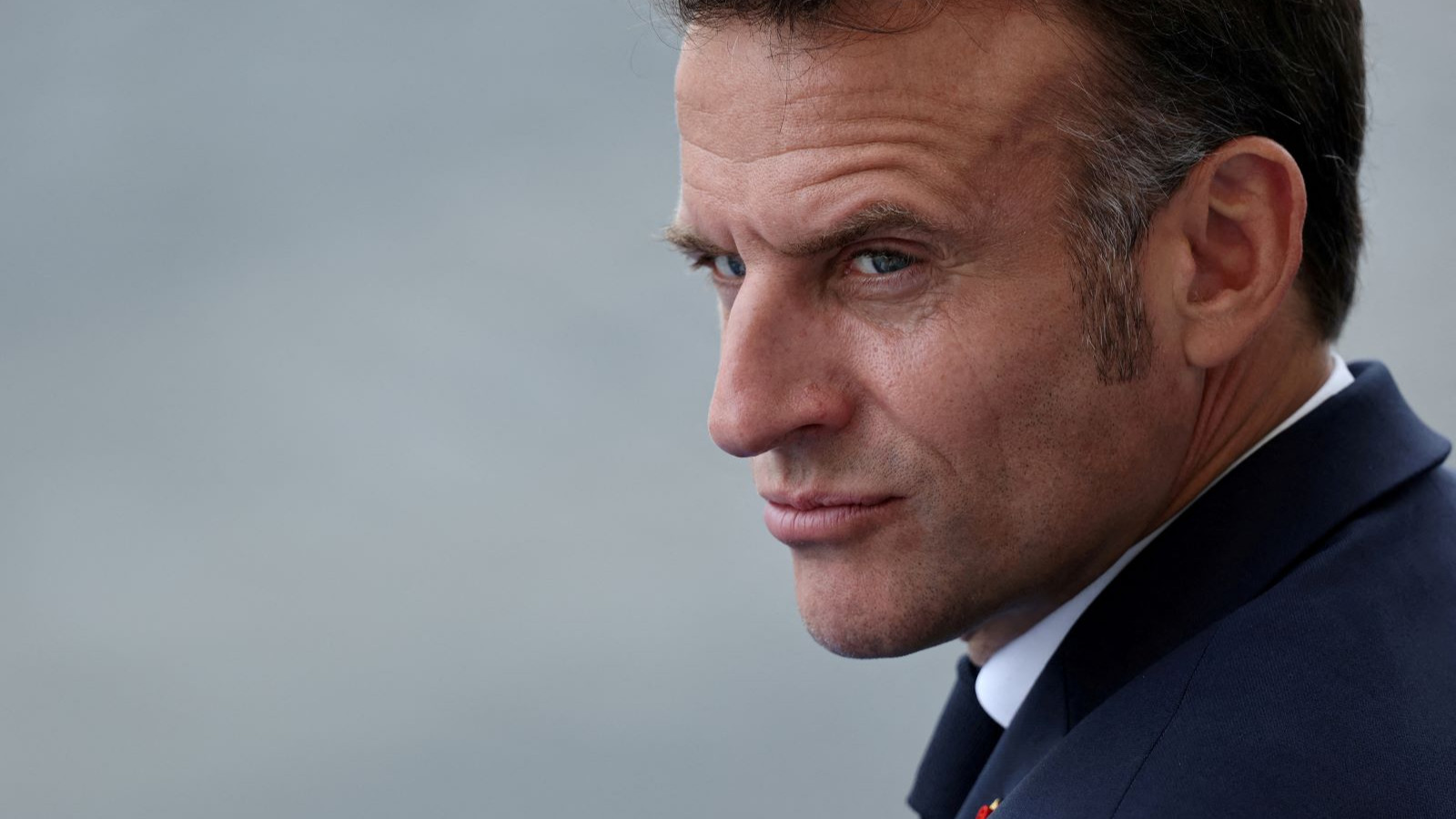 L'historien français Benoît Pellistrandi : « Macron ne démissionnera pas »