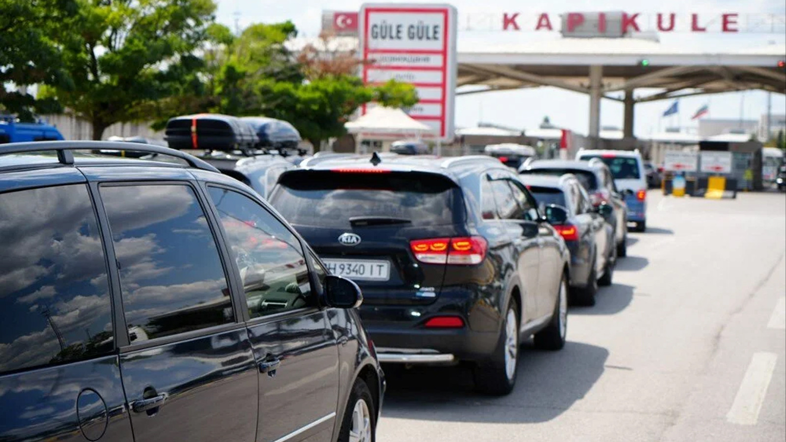 Nouvelle réglementation pour les véhicules avec des plaques d'immatriculation étrangères : Pas de sortie de frontière sans payer l'amende