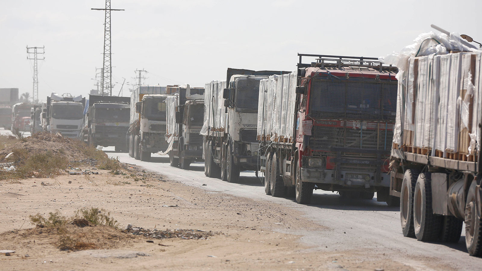Seuls 980 camions d'aide humanitaire sont entrés à Gaza depuis le cessez-le-feu