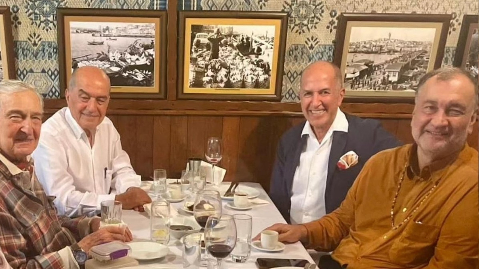 La richesse totale de la table est de 320 milliards de TL