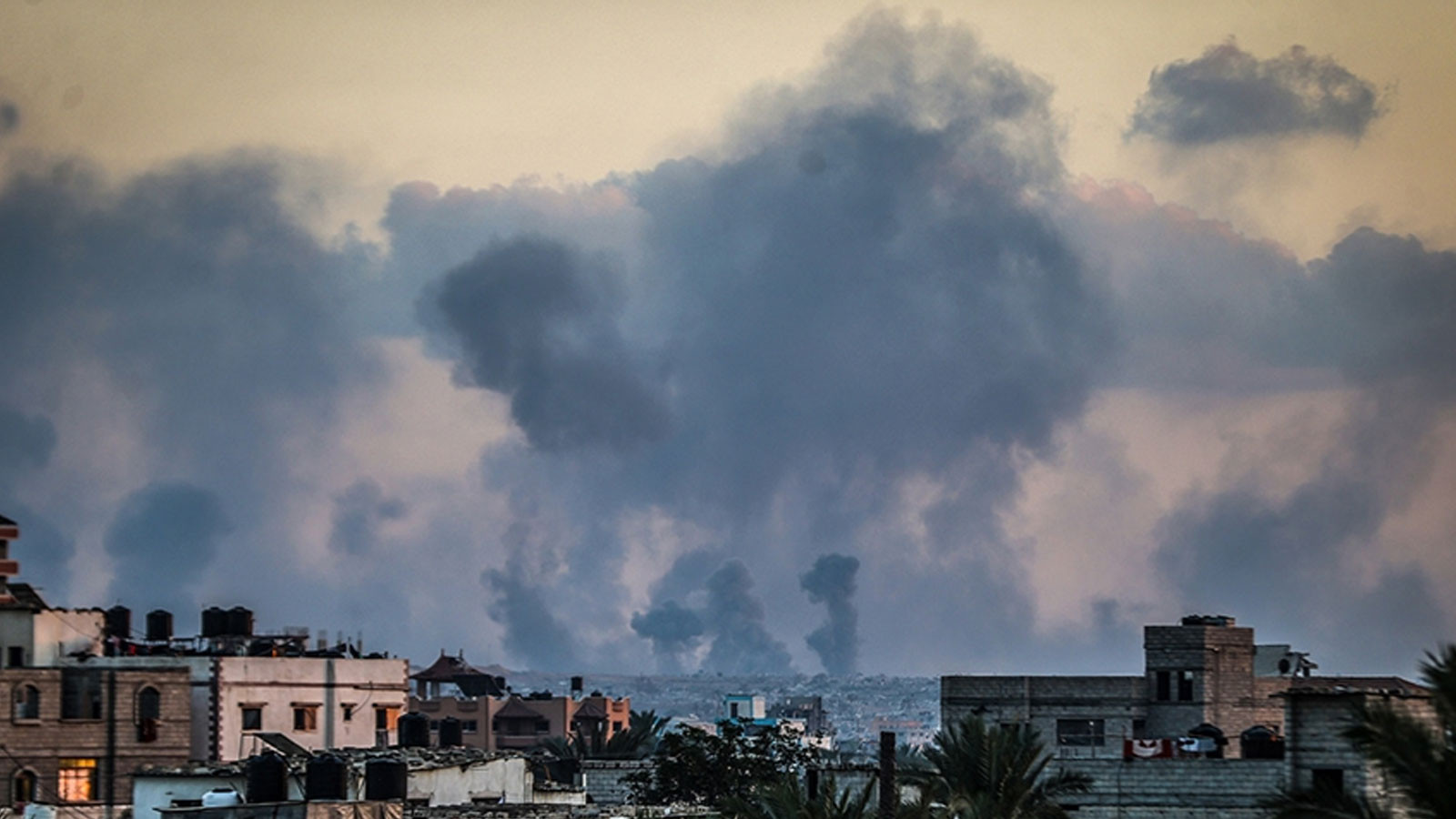 L'armée israélienne tue 2 Palestiniens malgré le cessez-le-feu