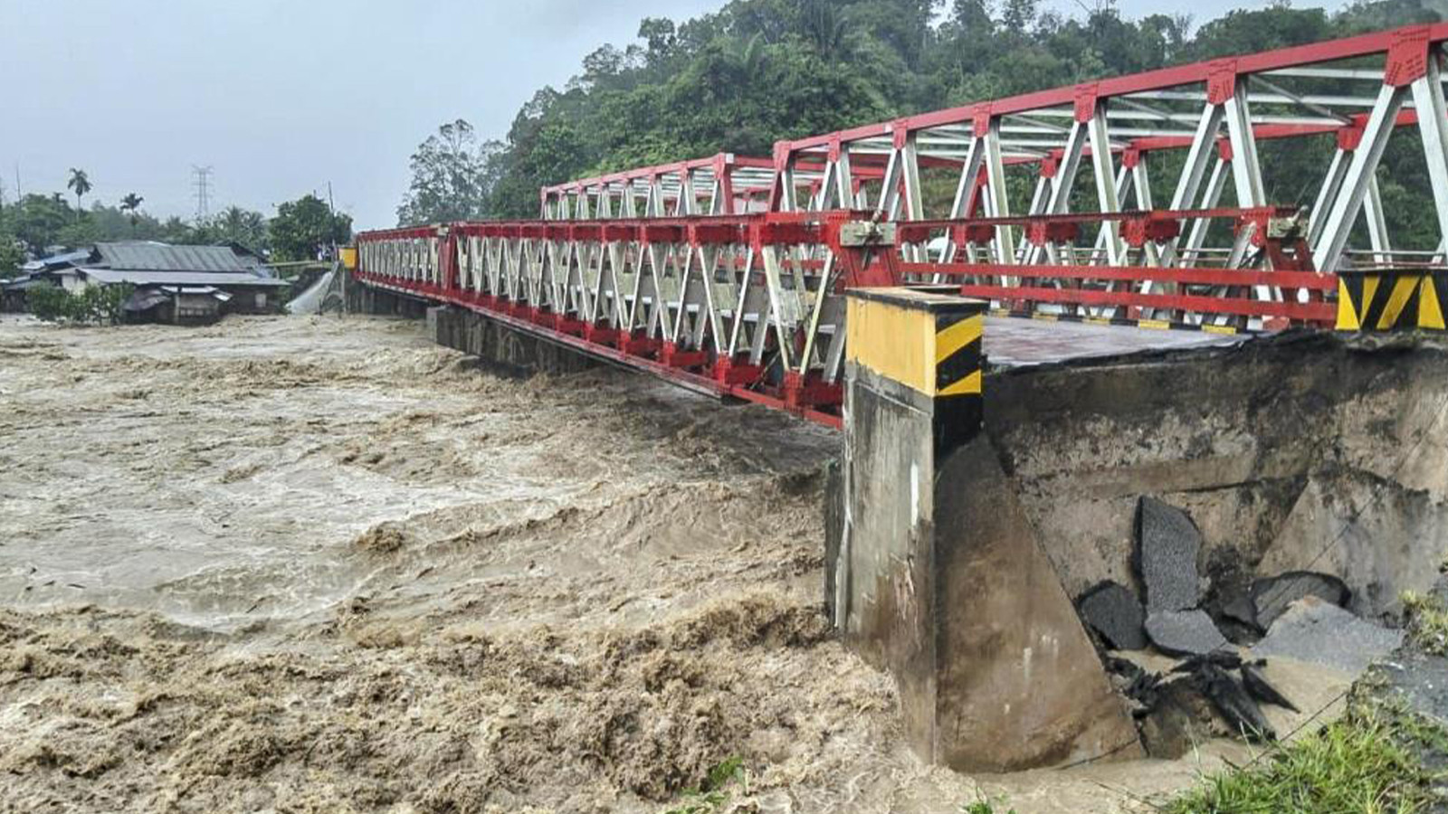 Le bilan s’alourdit ! Le bilan des morts s'élève à 49