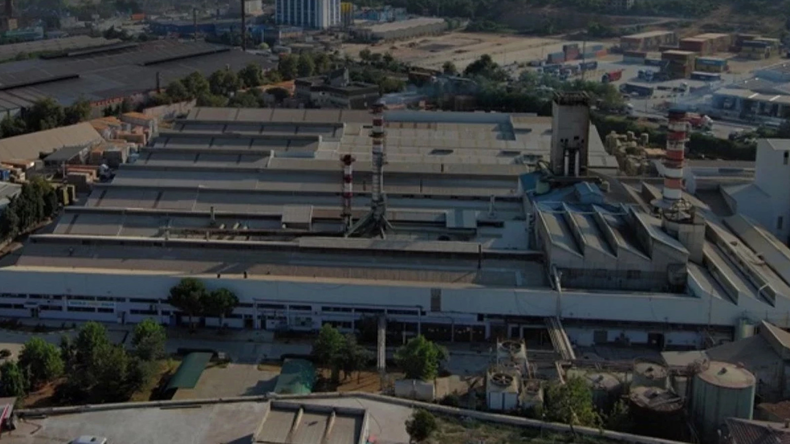 L'usine de Türkiye, vieille de 60 ans, ferme ses portes : l'avenir des travailleurs est incertain !