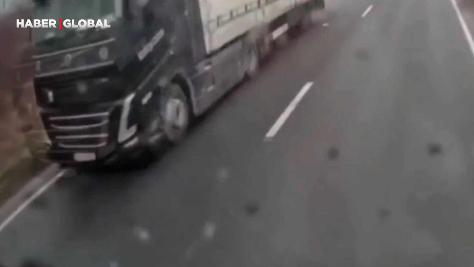 Des images terribles ! L'accident dans lequel 7 personnes ont perdu la vie a été filmé