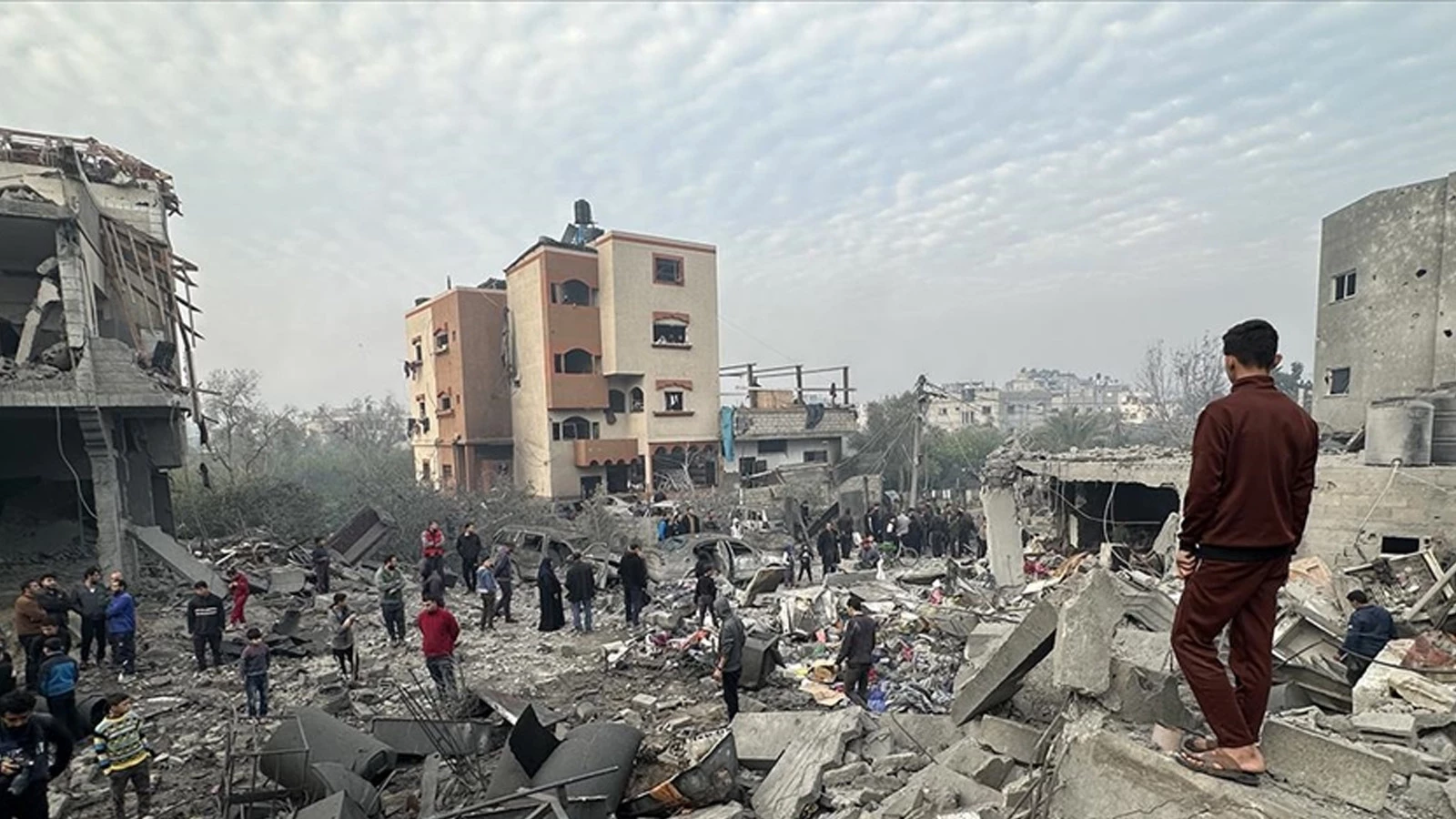 Le bilan des morts à Gaza, frappé par Israël, s'élève à 71 mille 657