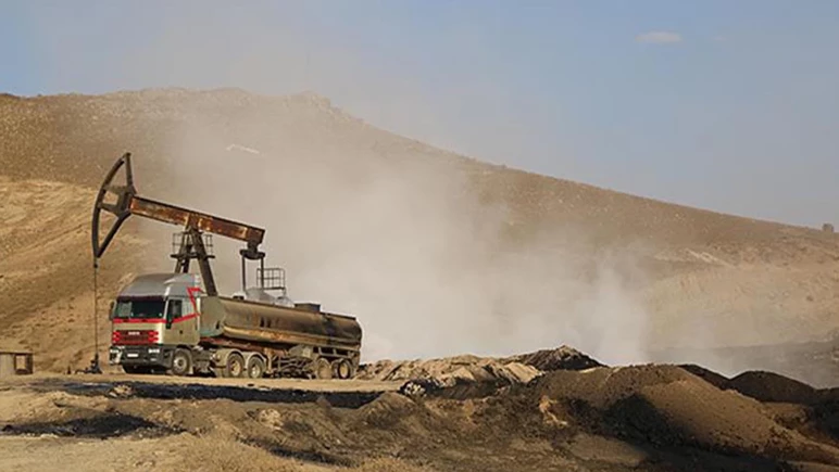 Le rapport de force va changer ! Le pétrole syrien est acheté au PKK - Photo : 2