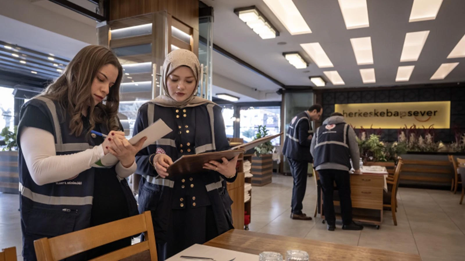 Guide pour lutter contre les prix abusifs ! Réponse immédiate aux factures gonflées