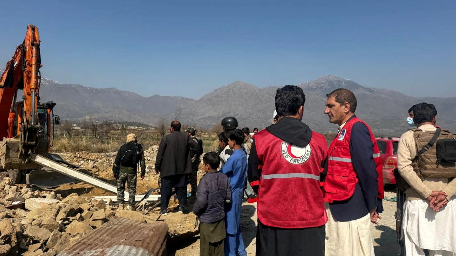 Attentat suicide contre une base militaire au Pakistan : de nombreux morts et blessés