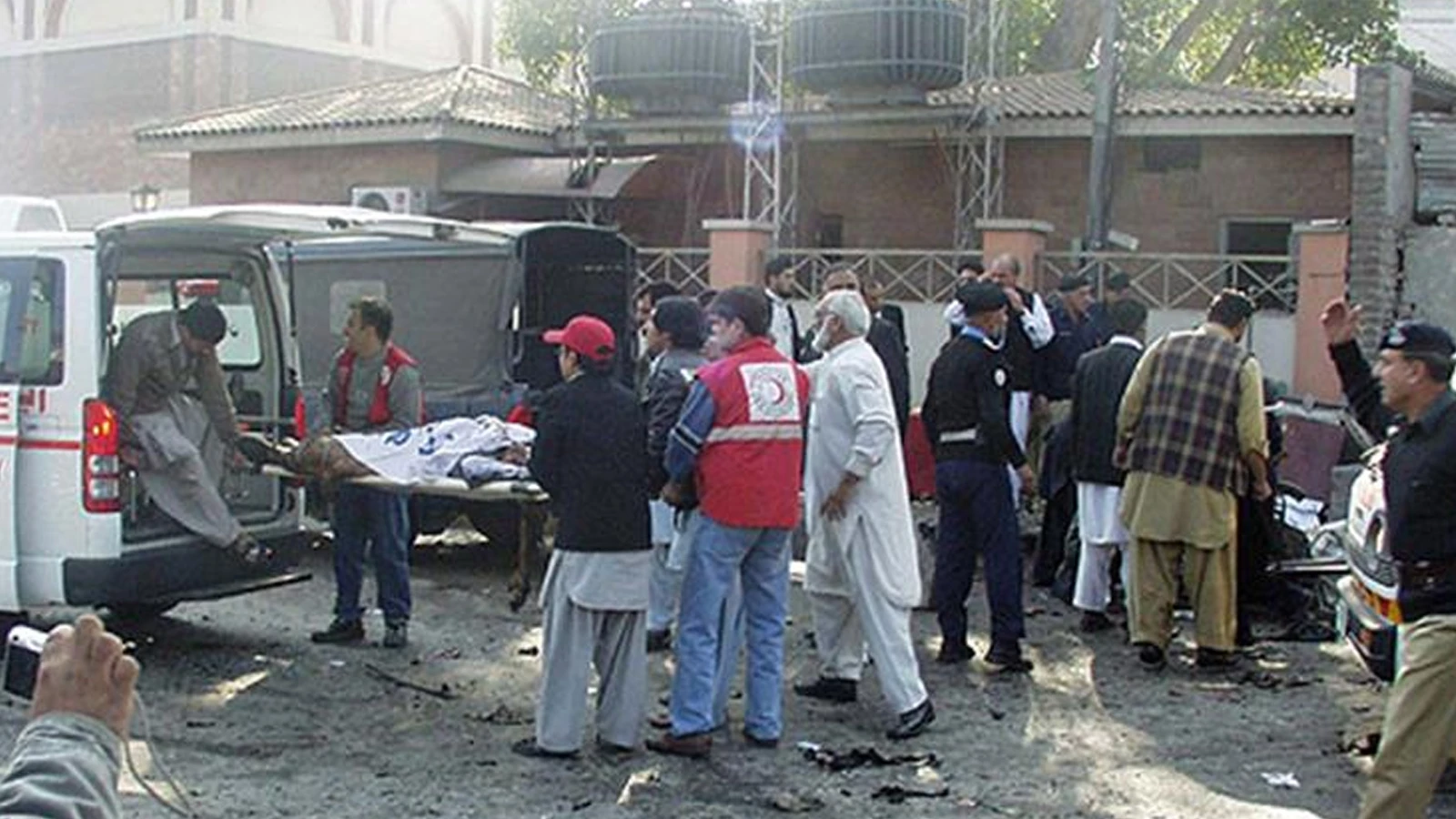 Explosion pendant la prière du vendredi : de nombreux morts et blessés