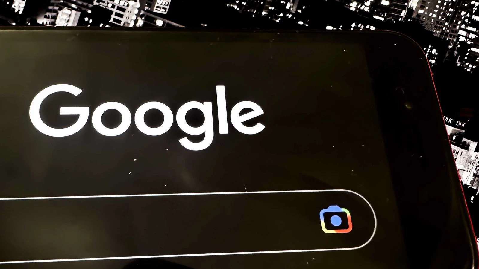 Google publie la mise à jour principale Discover en février 2026