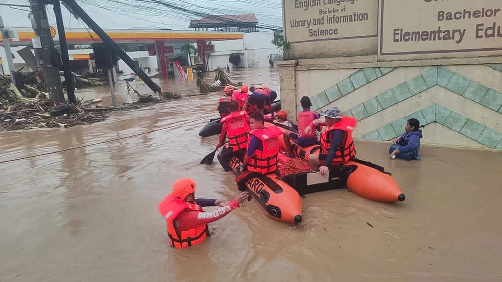 Tempête tropicale Penha aux Philippines : de nombreuses personnes sont mortes