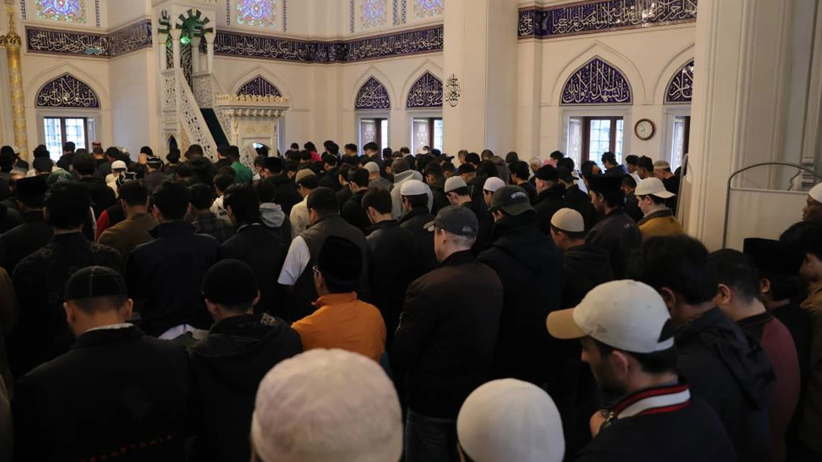 La prière de l'Aïd a été effectuée 5 fois à la mosquée de Tokyo en raison de la forte fréquentation