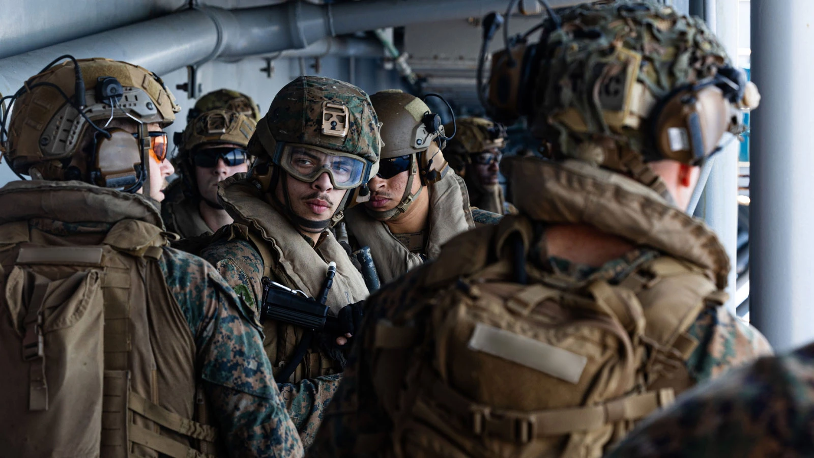 Le CENTCOM a annoncé : le navire transportant 3 mille 500 soldats américains se trouve au Moyen-Orient