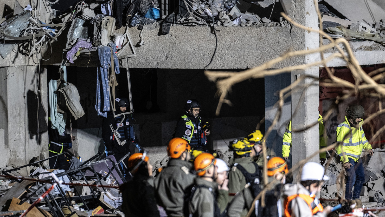 Représailles majeures de l'Iran : les villes israéliennes de Dimona et Arad ont été touchées ! Il y a beaucoup de blessés