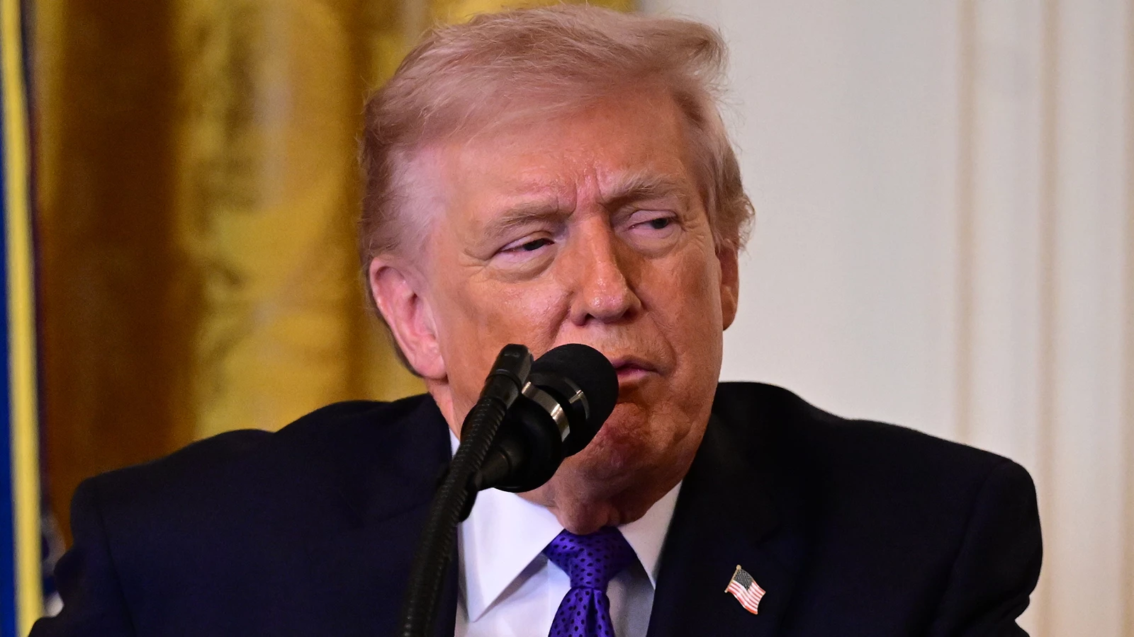 Trump reproche au président britannique Starmer