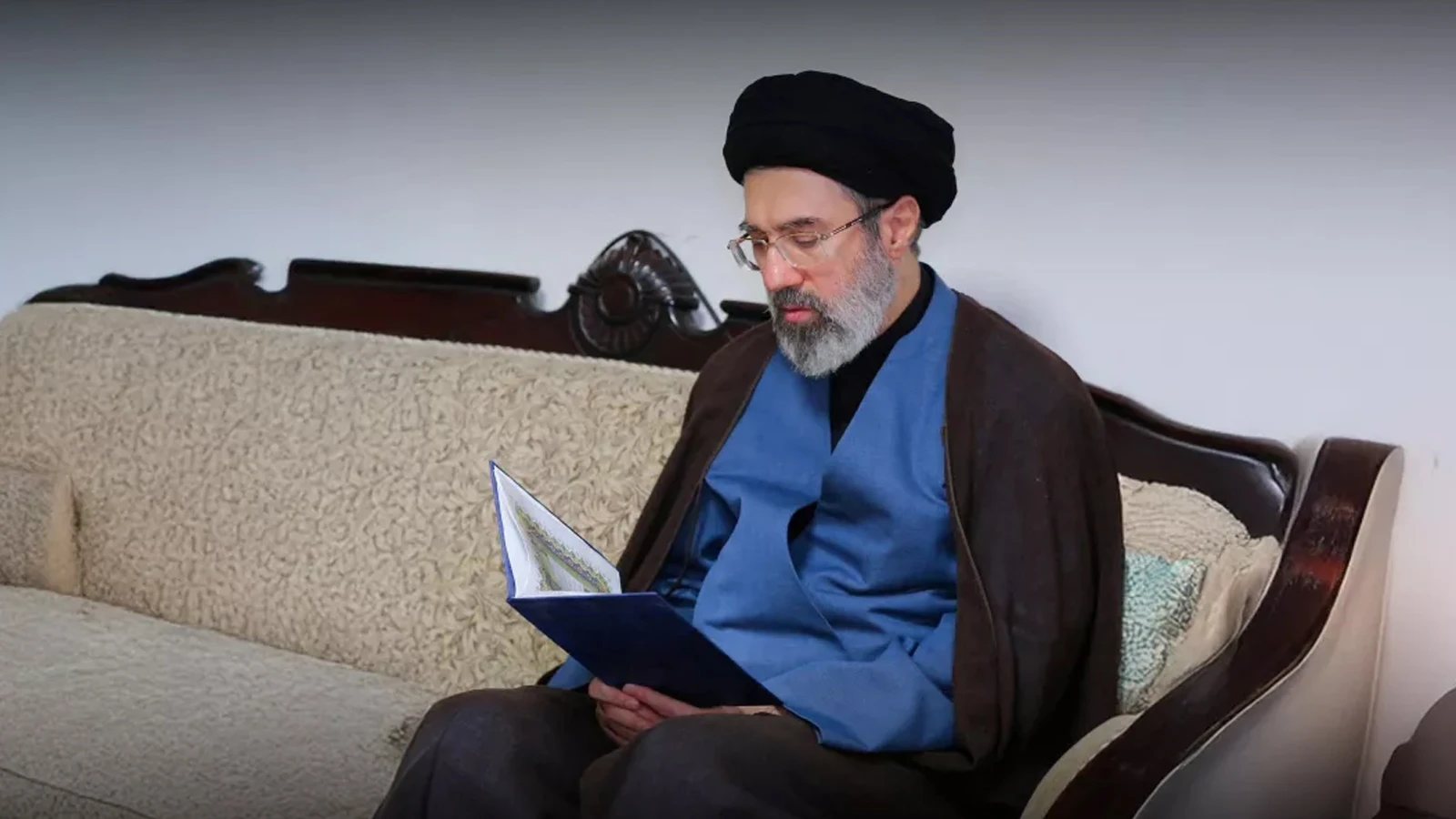 Affirmation frappante de la presse américaine à propos de Khamenei : il est grièvement blessé, il peut recevoir une prothèse de jambe