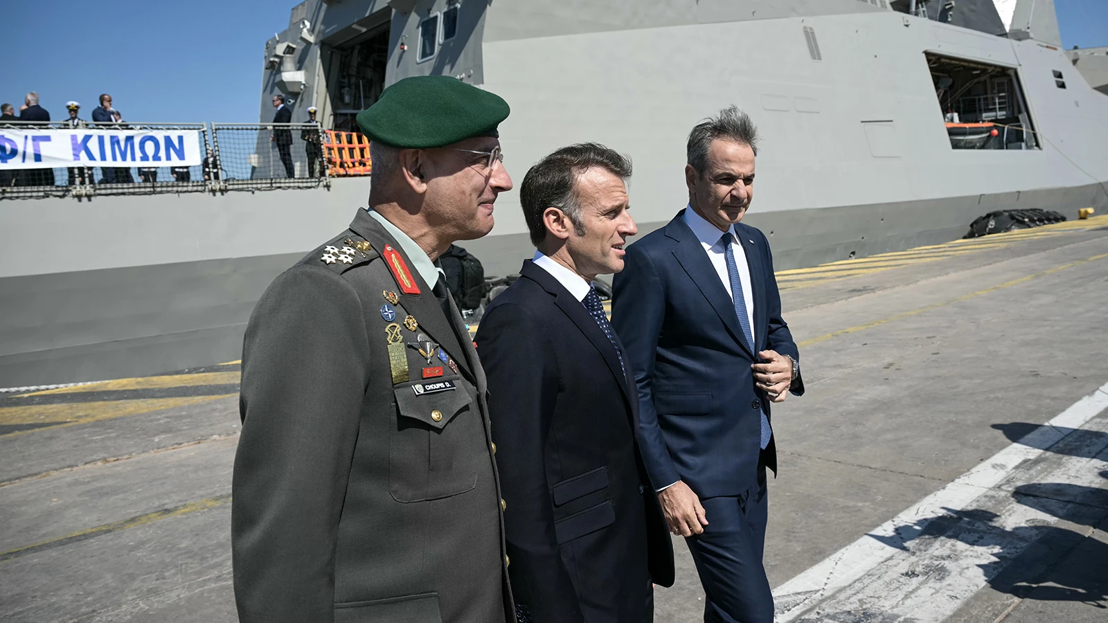 Il a dépassé ses limites en Grèce ! Menace voilée de Macron envers la Turquie