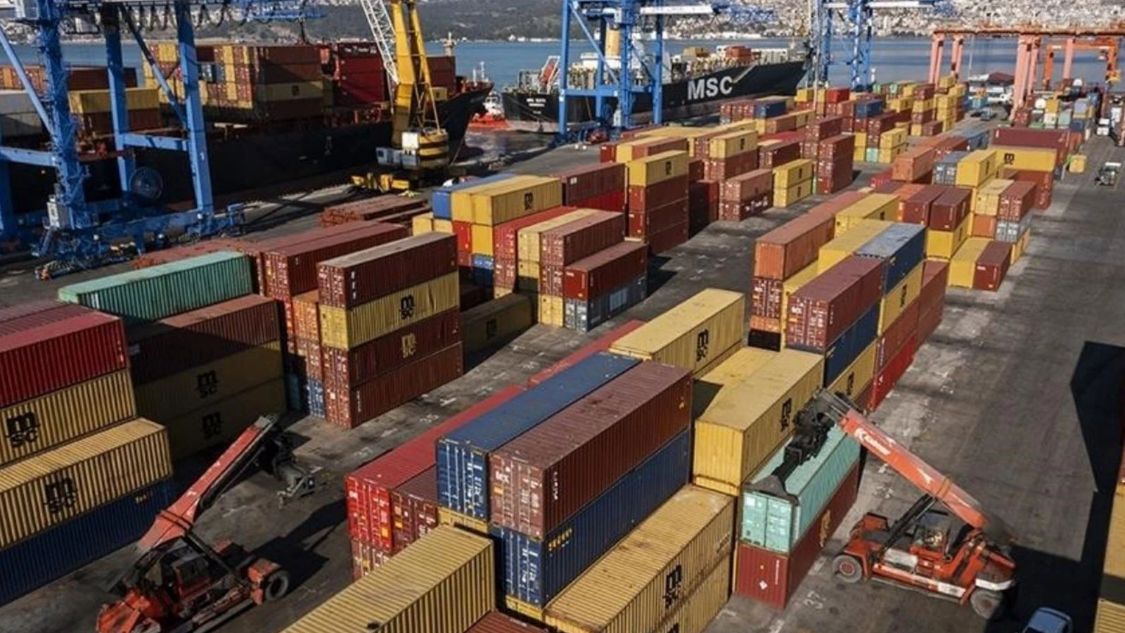 Triple pression sur l'économie ! Les données ont montré une image fragile
