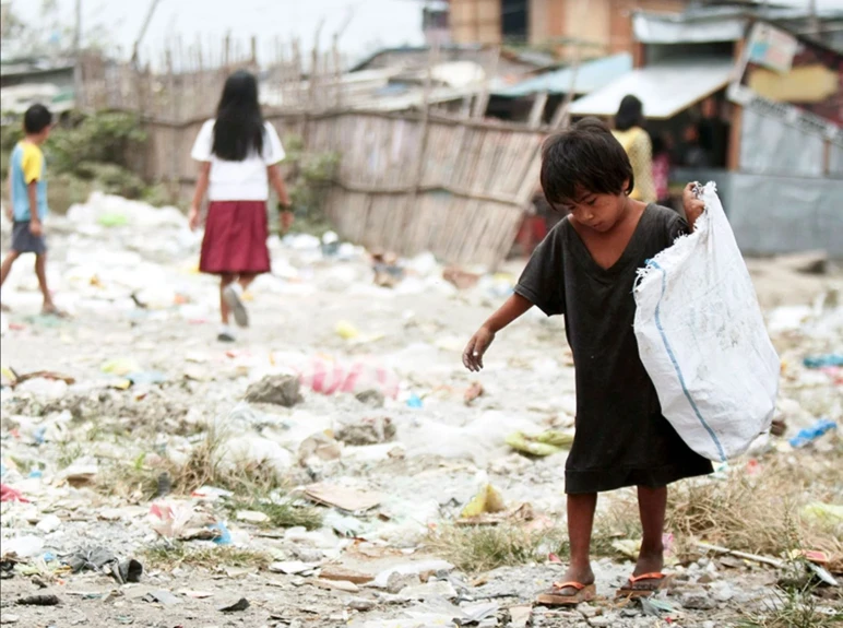 L’ONU a dénoncé les inégalités de revenus, l’économie est au service des riches ! - Photo : 2