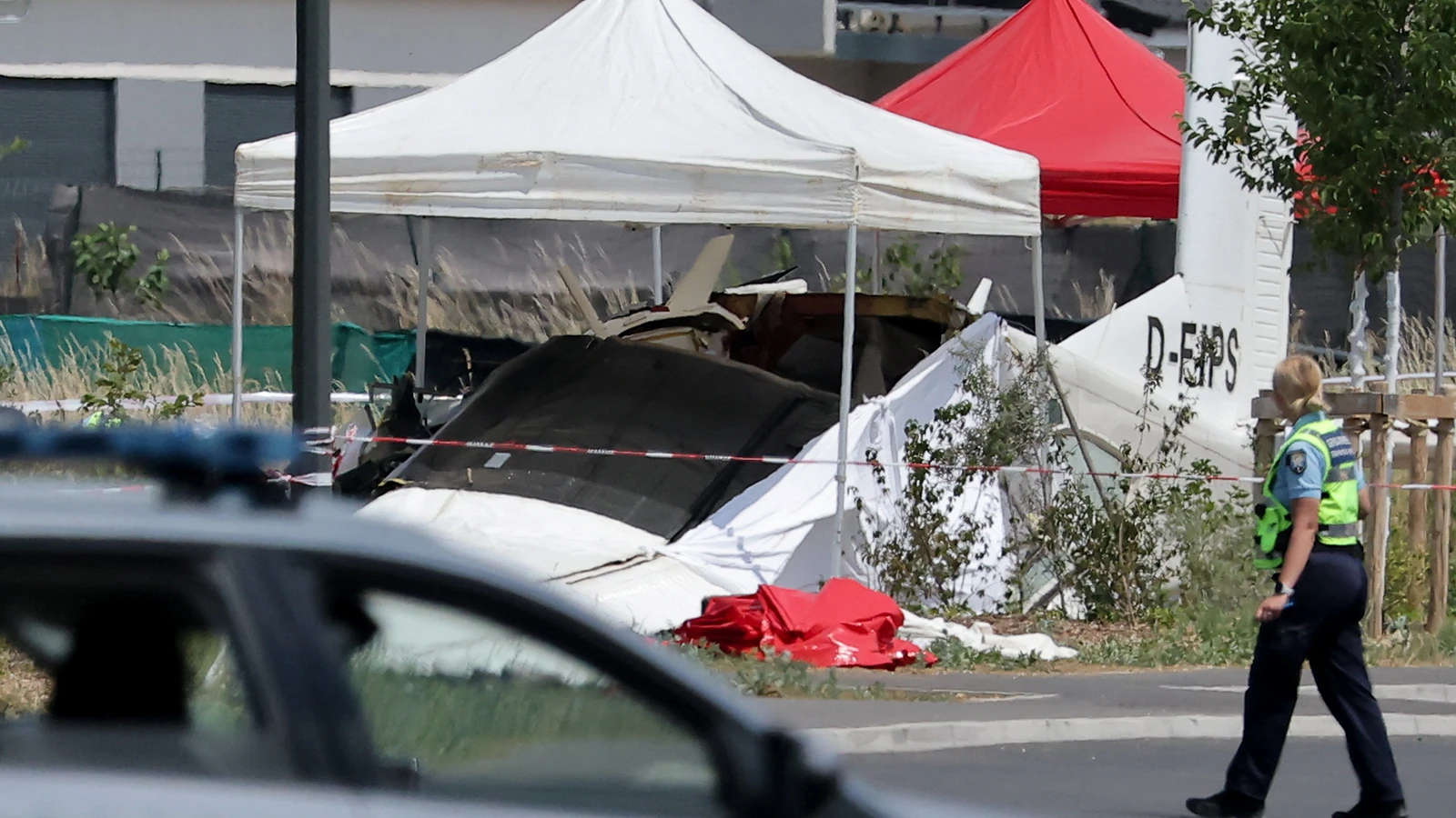 Un hélicoptère s'est écrasé en Arabie Saoudite et un avion s'est écrasé en France ! Il y a beaucoup de morts