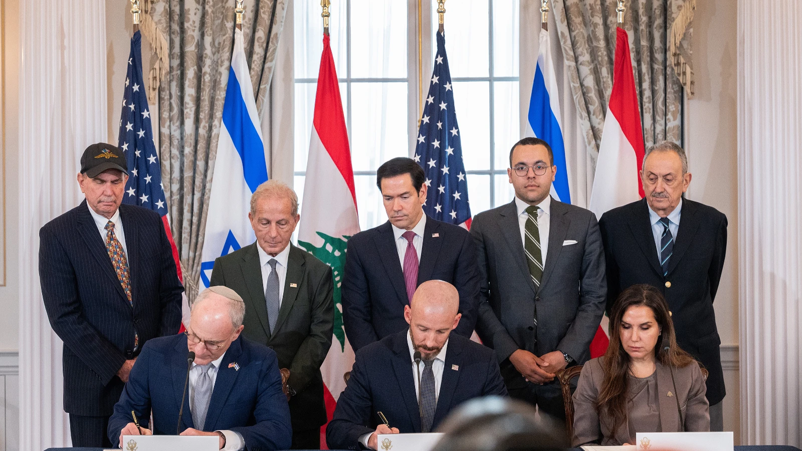 Accord-cadre pour une « paix permanente » signé entre Israël et le Liban