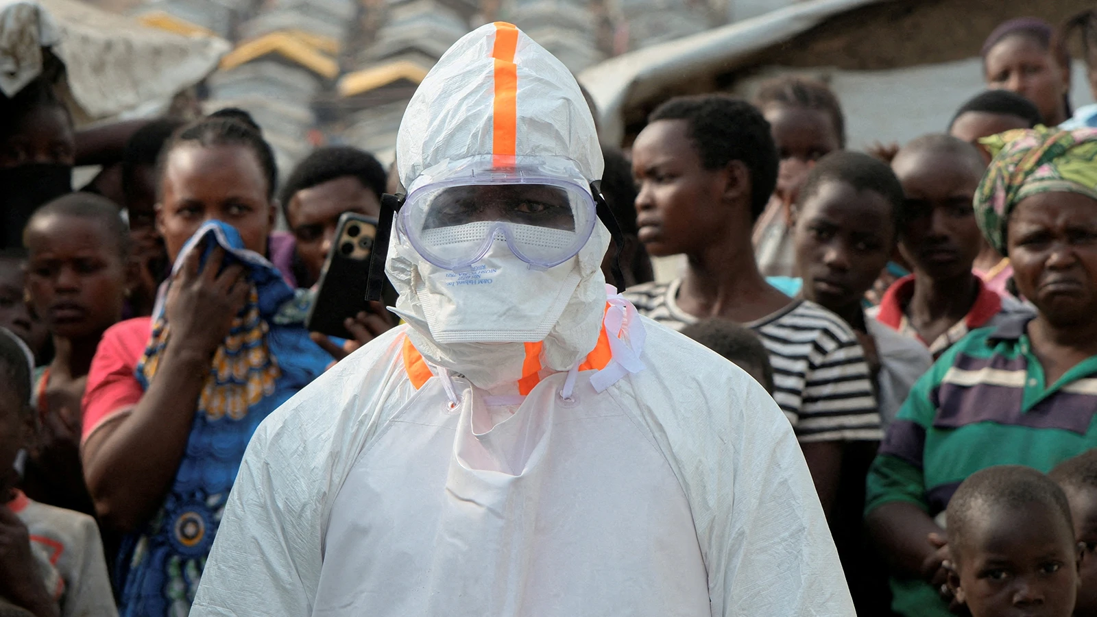 Alerte Ebola en France : 5 personnes mises en quarantaine