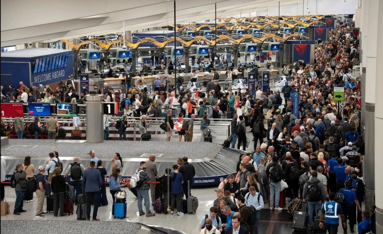 Pression des immigrés sur l'Europe, Trump veut des informations sur les visas de l'UE - Photo : 2