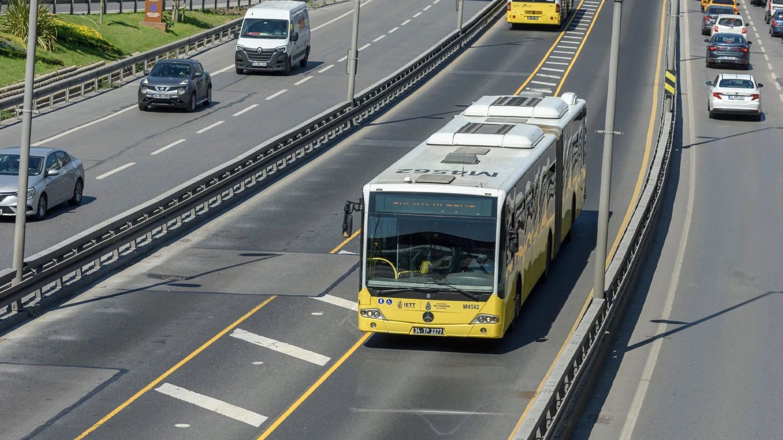 Augmentation de 10 pour cent des transports publics à Istanbul !