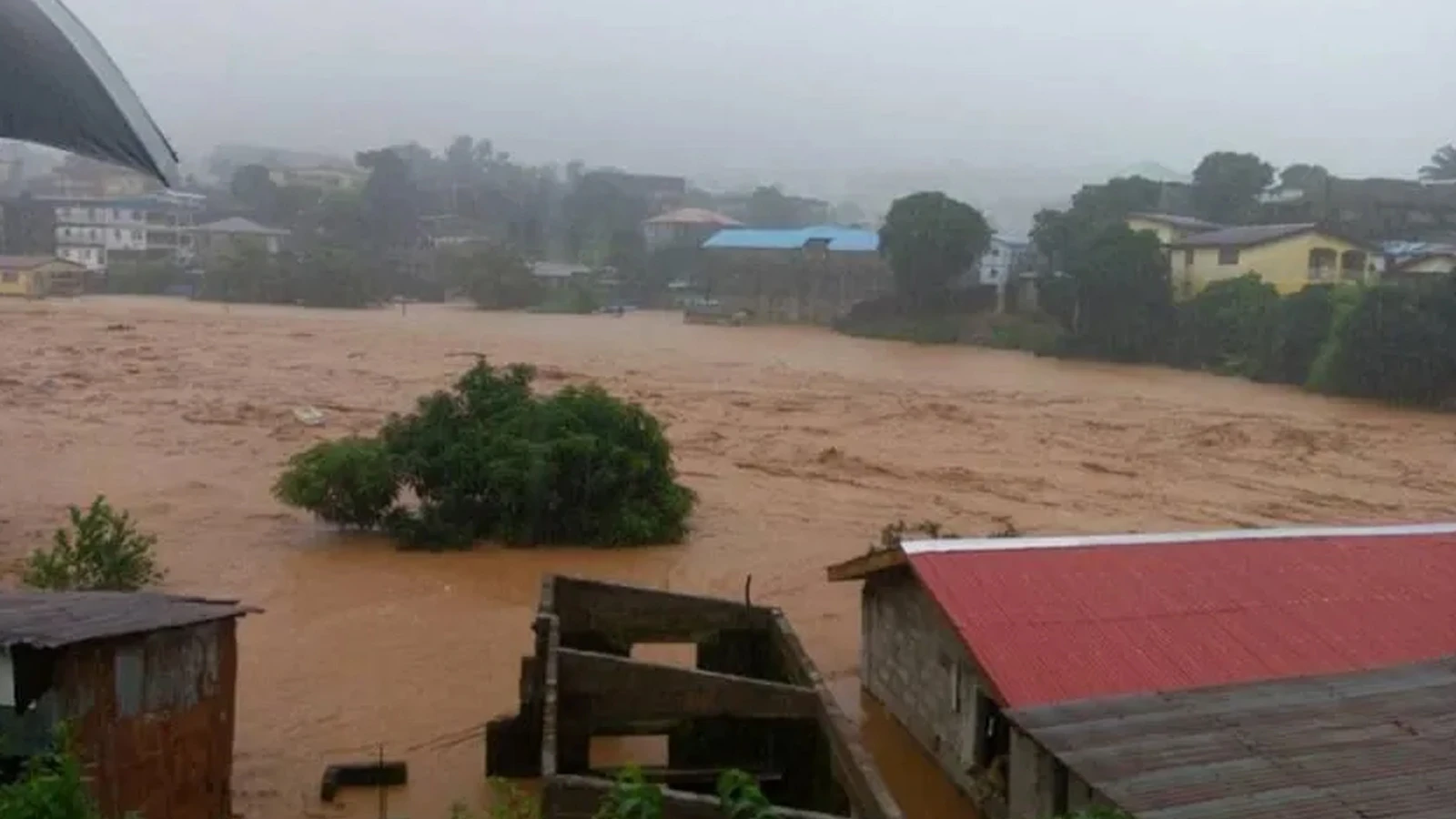Inondations en Côte d'Ivoire et au Ghana : de nombreux morts