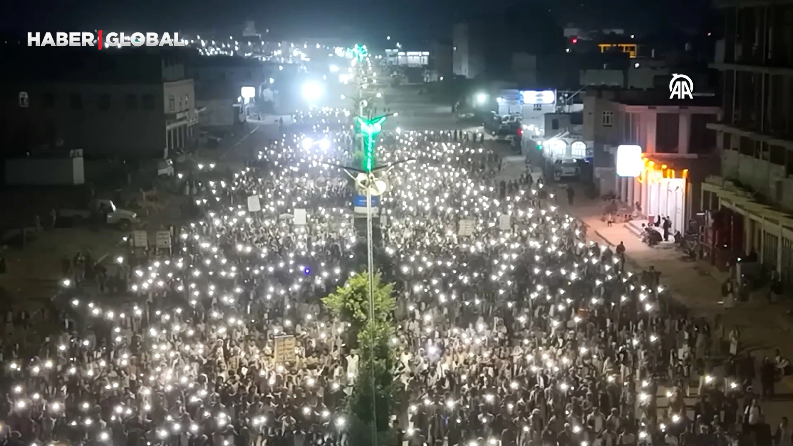 L'attaque des Houthis contre l'Arabie Saoudite "blocus naval" Une manifestation a eu lieu pour soutenir la décision