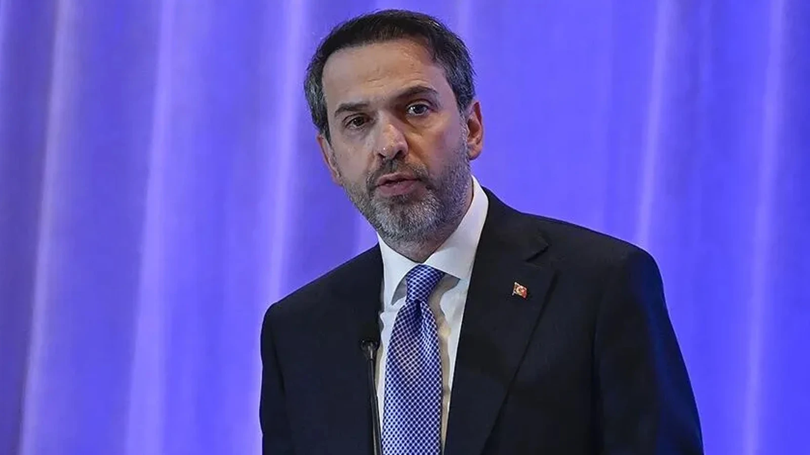 Ministre Bayraktar : Nous ouvrons la porte à une nouvelle ère d'investissement dans les énergies renouvelables