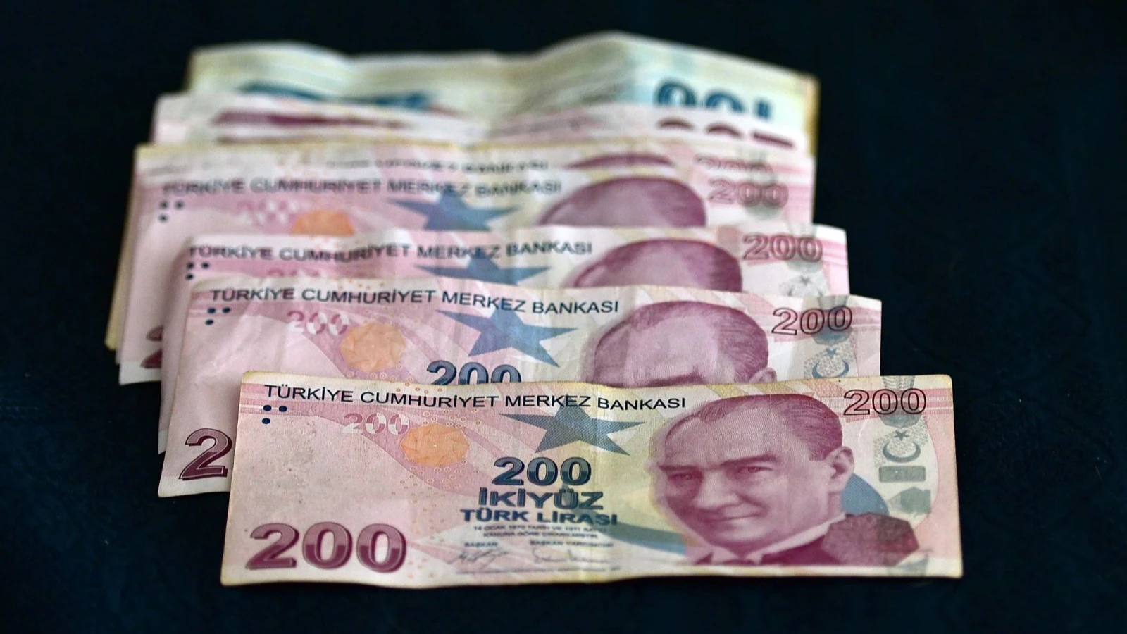 Ministre Göktaş : Les remboursements du prêt de mariage ont été effectués à plus de 160 000 jeunes