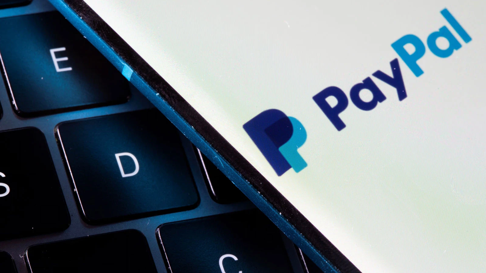 Offre conjointe de 53 milliards de dollars pour PayPal de la part des États-Unis Stripe et Advent