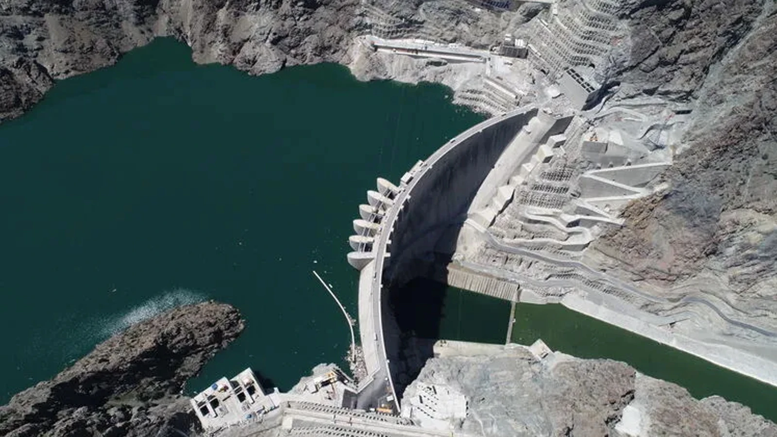 Record historique dans les barrages : un tiers de la production d’électricité provenait de l’eau