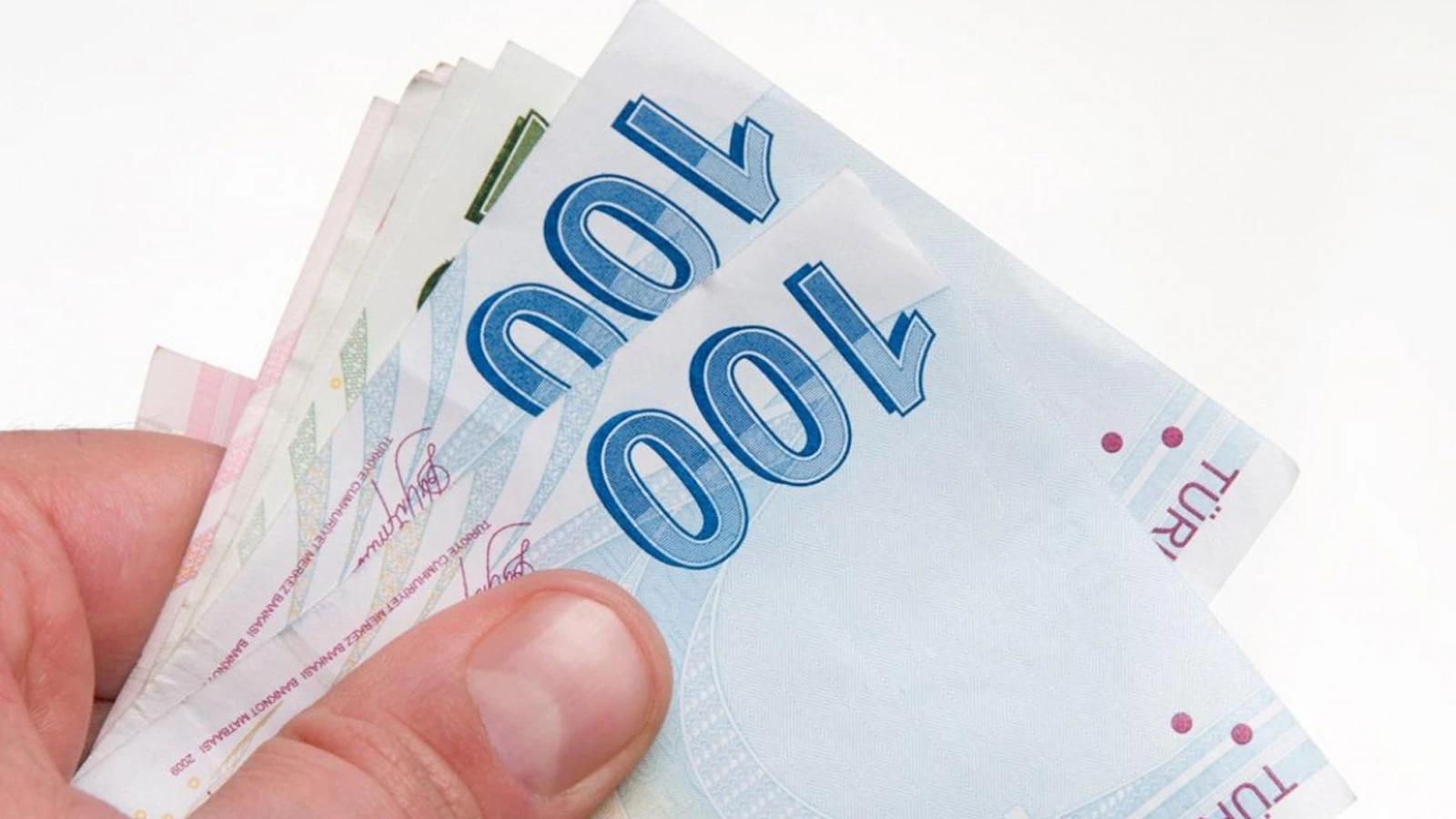 Tout a changé : service militaire rémunéré, pension d'invalidité et de vieillesse, plafond des indemnités de départ, aide aux soins à domicile.