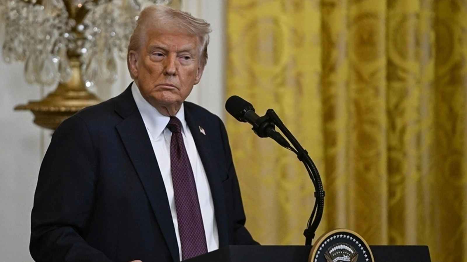 Coup dur pour les visas d'immigrant portés par la justice américaine à Trump : la décision couvrant 75 pays a été arrêtée