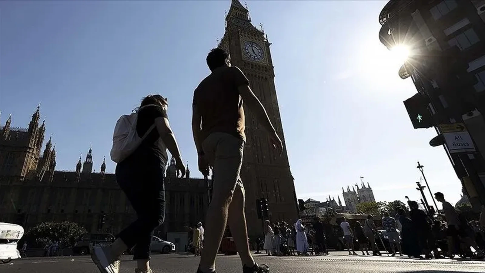 La chaleur extrême a paralysé la vie en Angleterre : 2 mille 877 personnes ont perdu la vie