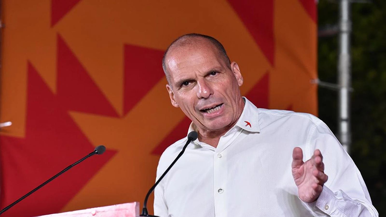 La déclaration du ministre grec, qui s'apparente à un aveu, a résonné à Athènes : « La Turquie en lancera deux fois plus »
